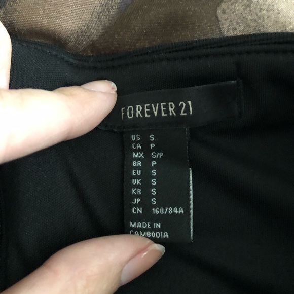 Forever 21 black dress - Picture 4 of 4